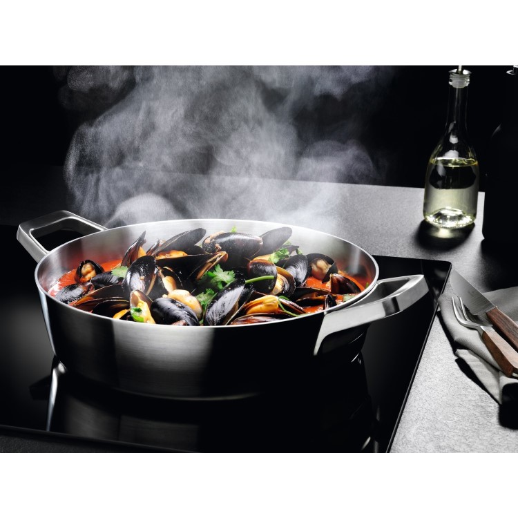 Refurbished AEG DTB3953M 90cm Cooker Hood With Curved Glass Canopy Stainless Steel