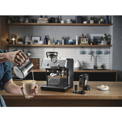 De’Longhi EC9155.MB La Specialista Arte – Metal Black Manual Bean-to-Cup Coffee Machine with Milk Frother