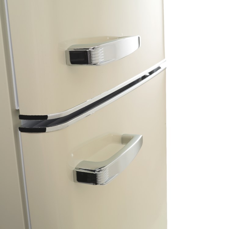 Refurbished electriQ 244 Litre 60/40 Retro Freestanding Fridge Freezer - Cream