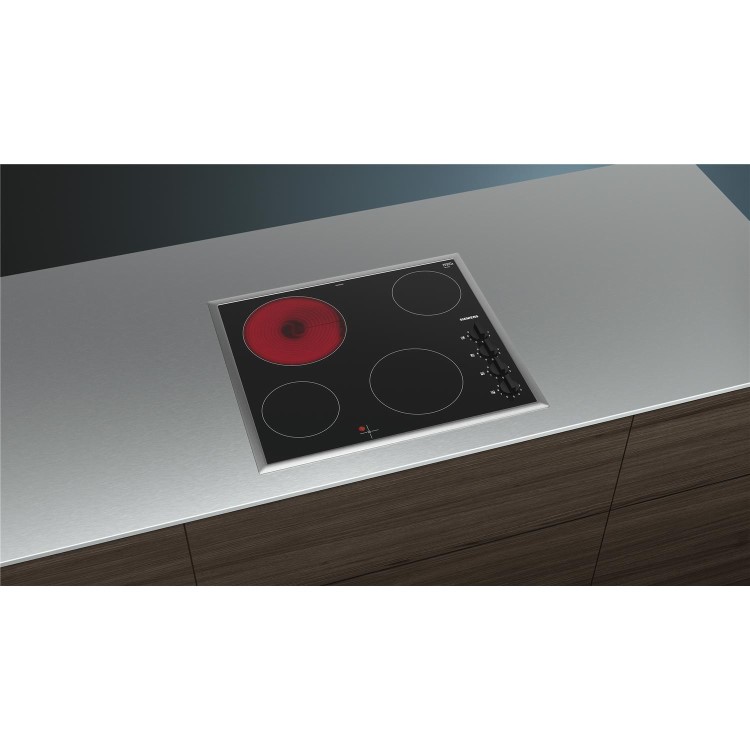 Refurbished Siemens ET645CEA1E iQ100 58cm Ceramic Hob