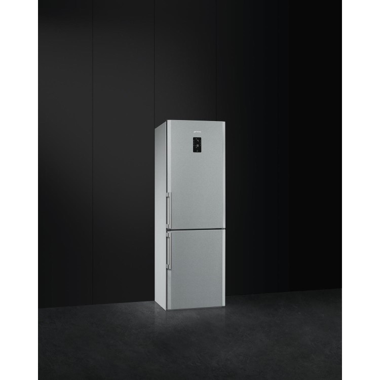 Smeg FC370X2PE 70/30 Frost Free Freestanding Fridge Freezer - Stainless Steel