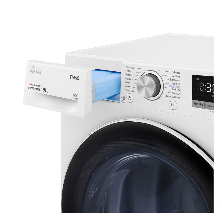 LG V7 Series 9kg Heat Pump Tumble Dryer - White