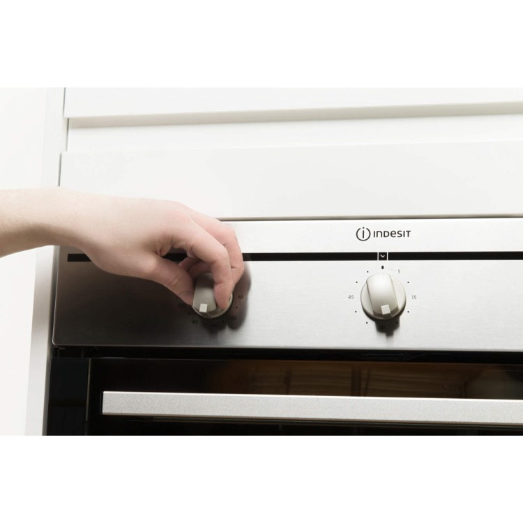 Indesit FIM31KAIX Fanned Electric Built In Single Oven in Stainless Steel