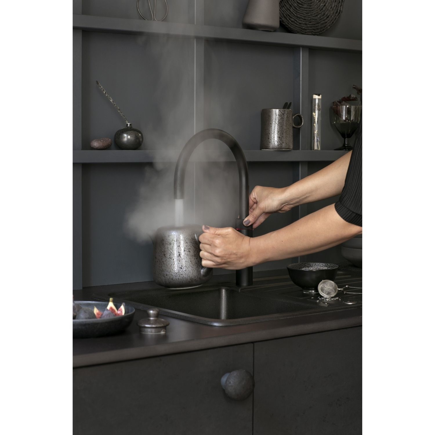 Quooker Fusion Instant Boiling Water Kitchen Tap with Black Round Spout