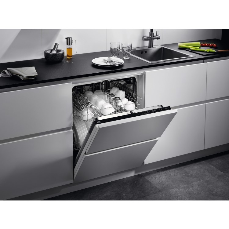 Refurbished AEG Series 5000 AirDry FSK32610Z 13 Place Fully Integrated Dishwasher