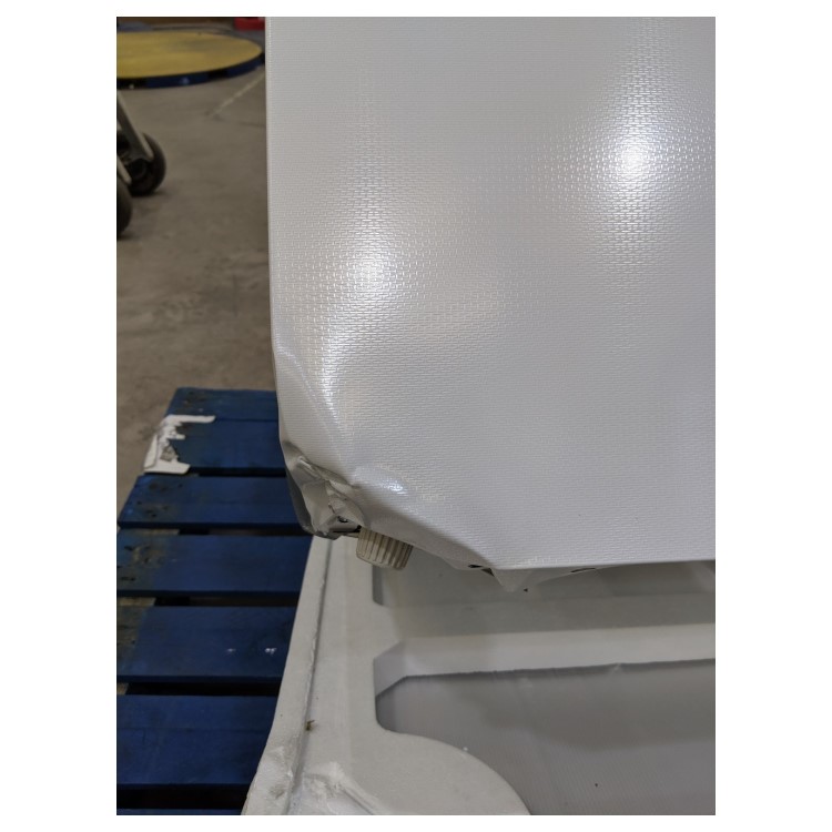 Refurbished Hisense FT247D4AWYLE Freestanding 190 Litre Chest Freezer
