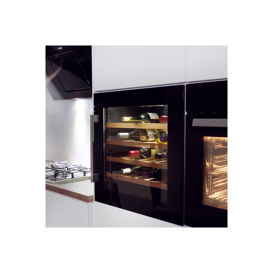 CDA FWV600BL 60cm High Fully Integrated Wine Cooler Black BuyItDirect.ie