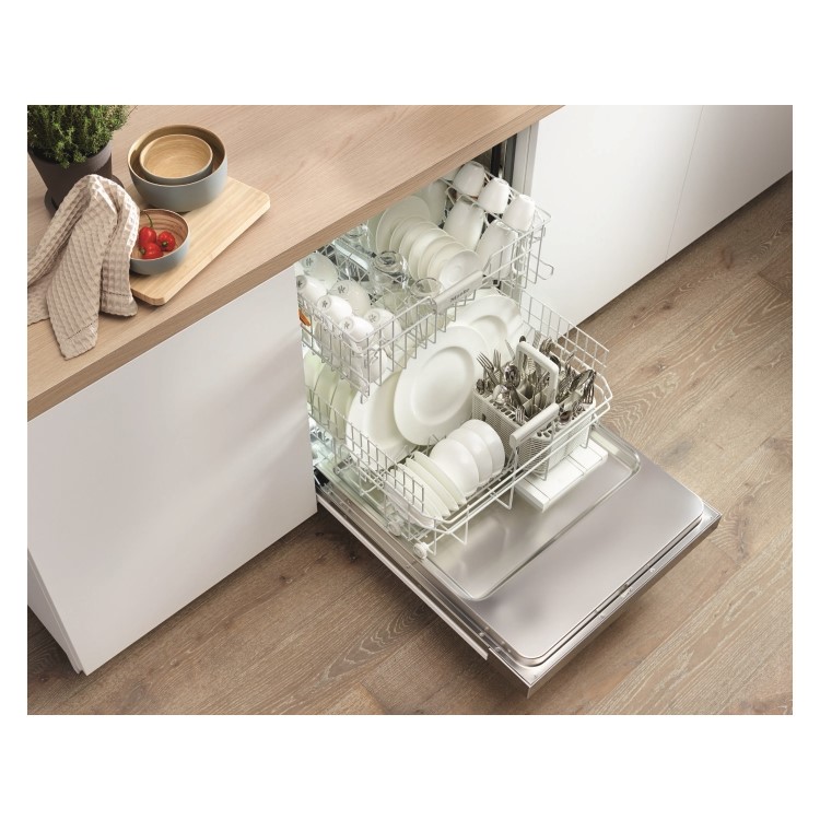 Miele Active G4203iwh 13 Place Semi Integrated Dishwasher - White Control Panel