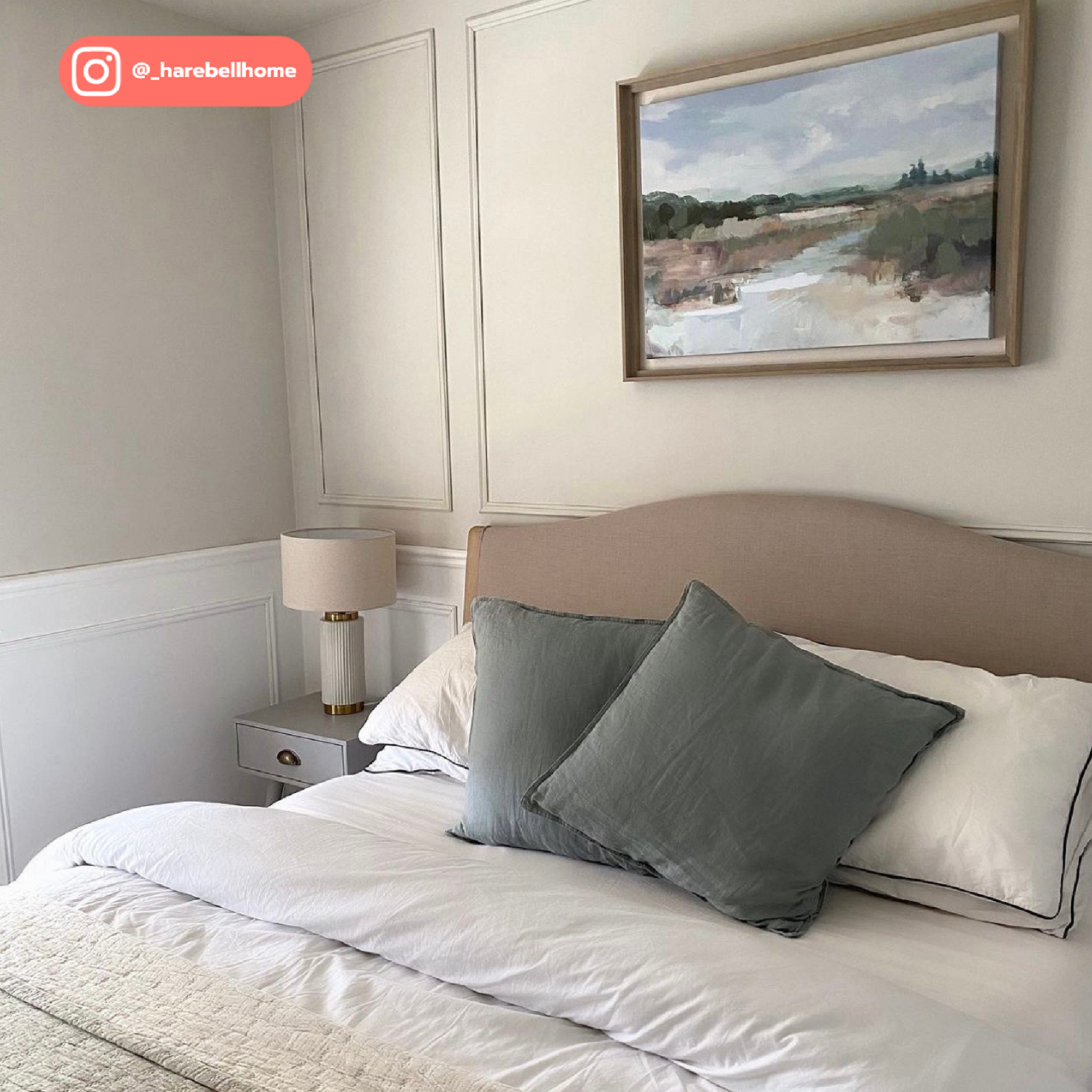 Beige linen upholstered bed deals