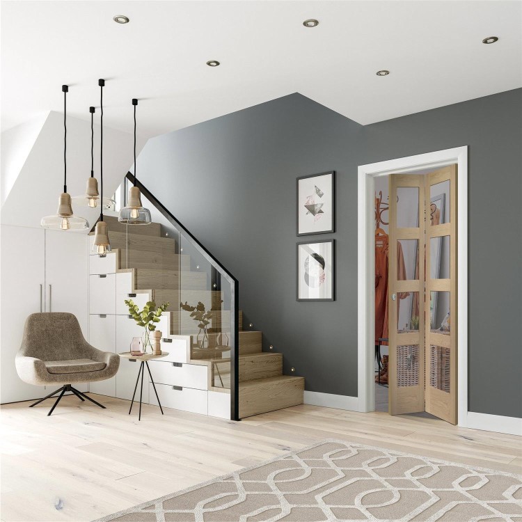 Internal Oak Shaker 4 Panel Bi-Fold Door with Clear Glass - Unfinished, 1981 x 762 x 35 mm