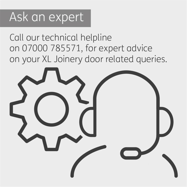 Internal Oak Glazed 4-Panel Shaker Door with Clear Glass - Unfinished - 2040 x 626 x 40mm - 4 Light - XL Joinery