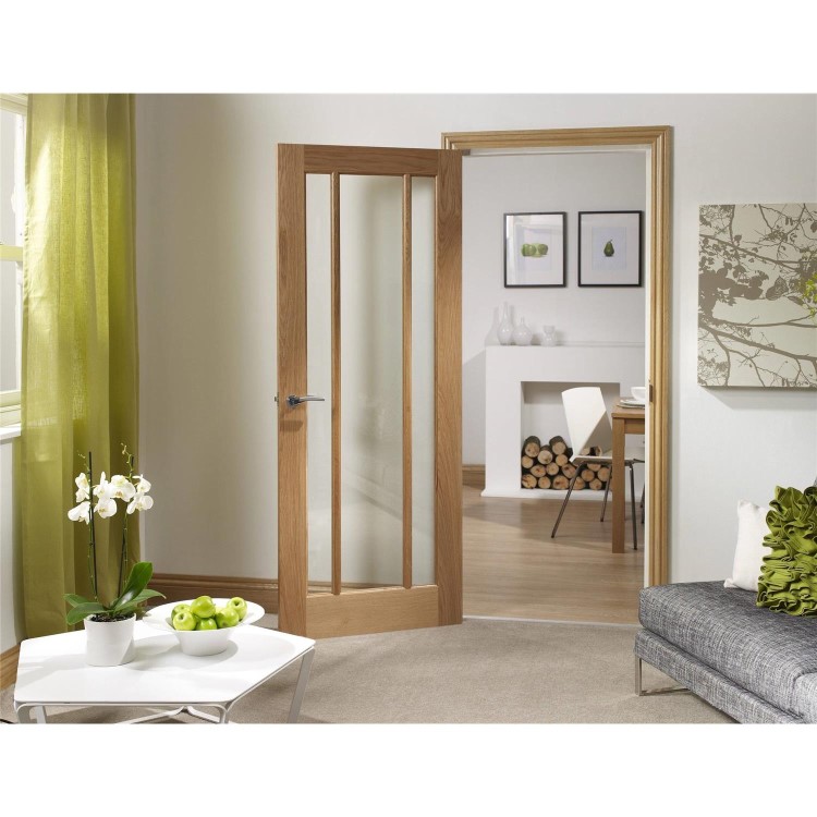 Internal Oak FD30 Fire Door with Clear Glass - 3-Light - Pre-Finished - 1981 x 762 x 44mm - Worcester - XL Joinery