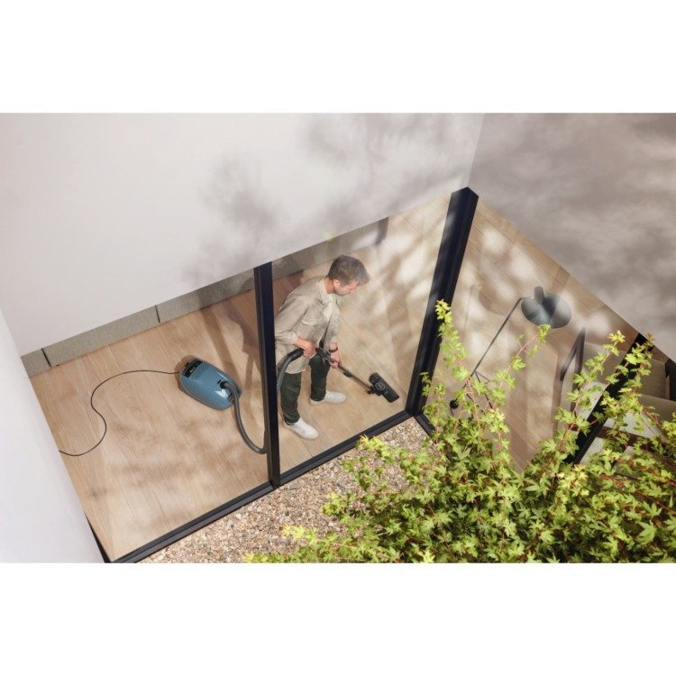 Miele Guard M1 Flex Cylinder Vacuum Cleaner - Nordic Blue