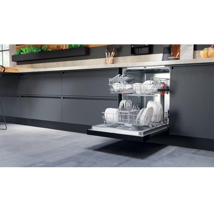 Refurbished Hotpoint H3BL626BUK 14 Place Semi Integrated Dishwasher