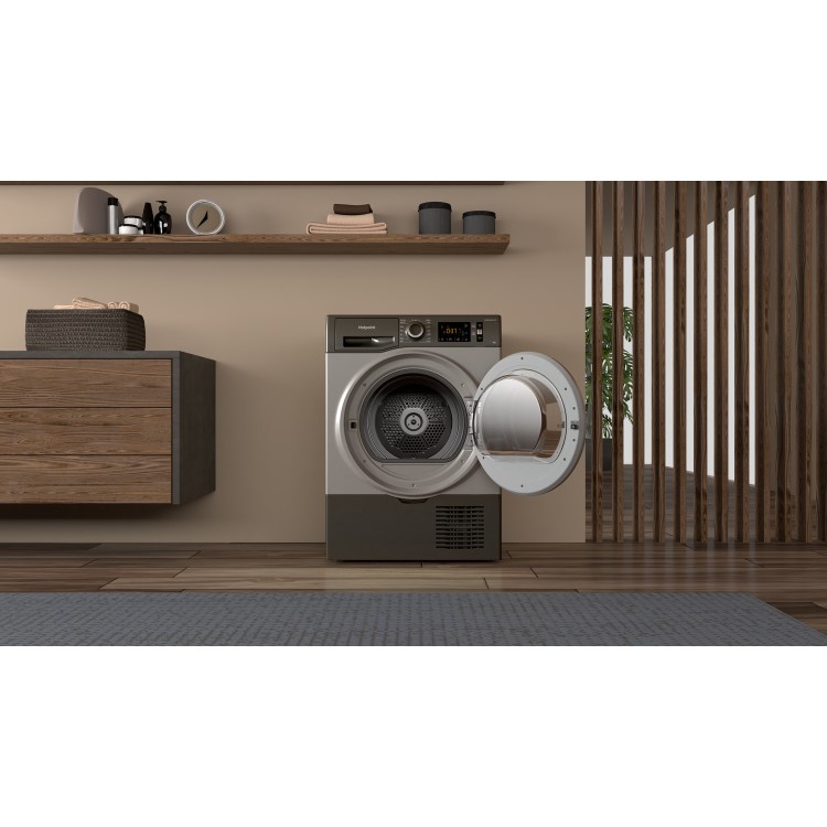 Hotpoint 8kg Condenser Tumble Dryer - Graphite