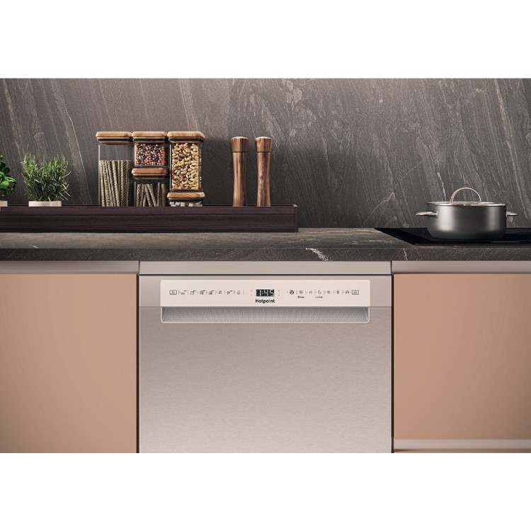 Refurbished Hotpoint H7FHS51XUK 15 Place Freestanding Dishwasher Stainless Steel