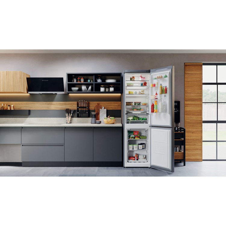 Hotpoint 367 Litre 70/30 Freestanding Fridge Freezer - Saturn Steel