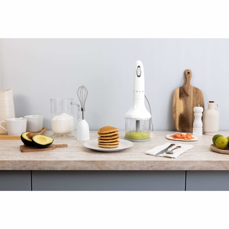 Smeg 50’s Style White Hand Blender – 700W Immersion Blender with Accessories - HBF03WHUK