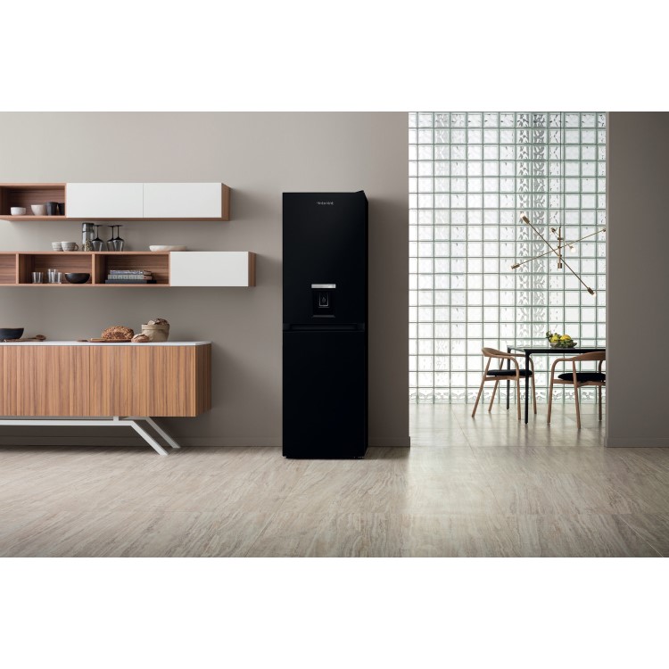 Refurbished Hotpoint HBNF55182BAQUAUK Freestanding 344 Litre 50/50 Frost Free Fridge Freezer Black