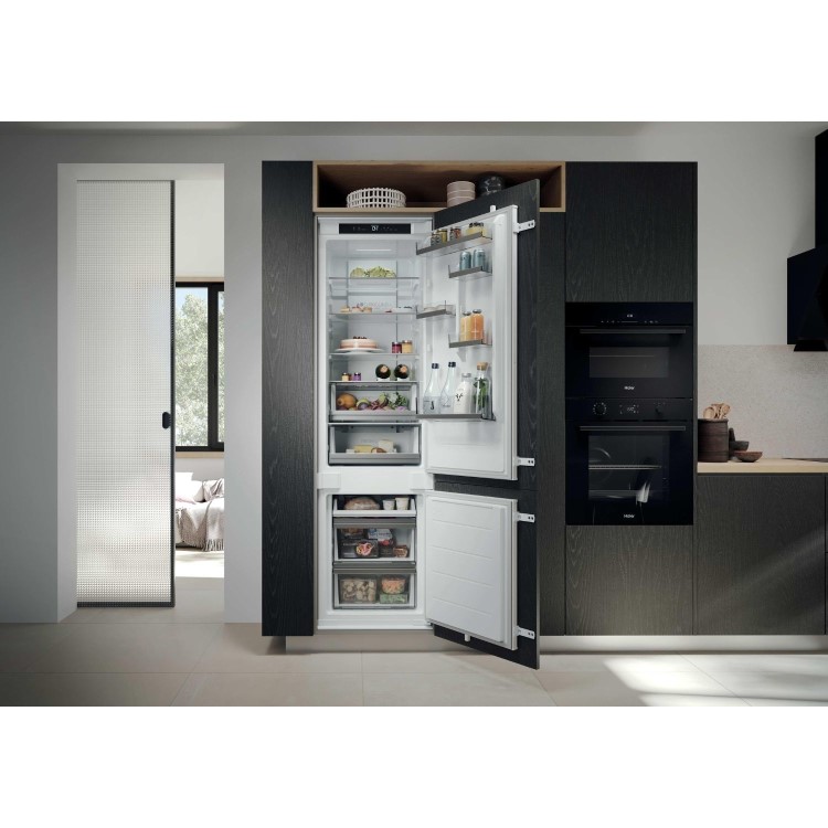 Refurbished Haier Series 6 284 Litre 70/30 Integrated Fridge Freezer