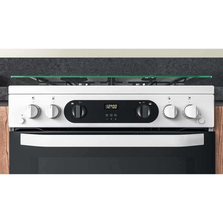 Hotpoint 60cm Gas Cooker with Lid - White