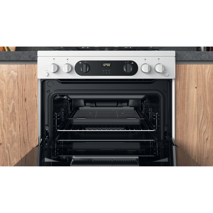 Hotpoint 60cm Gas Cooker with Lid - White