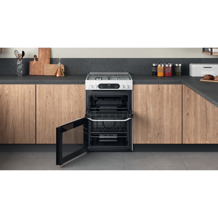 Hotpoint 60cm Gas Cooker with Lid - White
