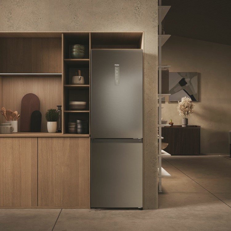 Refurbished Haier Series 3 352 Litre 60/40 Freestanding Fridge Freezer - Platinum