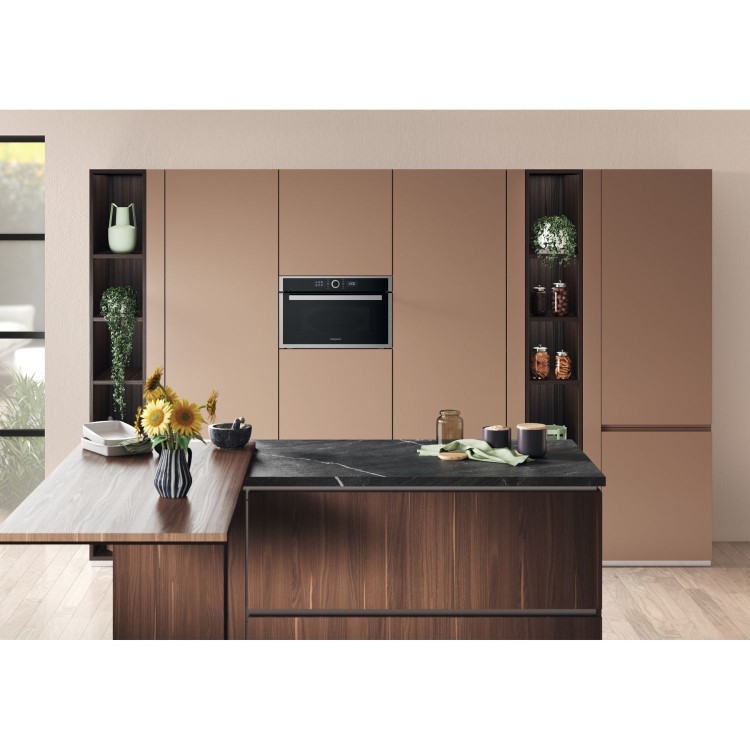 Hotpoint Class 4 Built-In Microwave & Grill - Stainless Steel