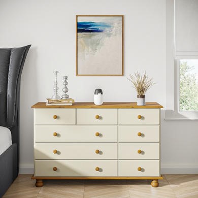 Chest of 9 Drawers