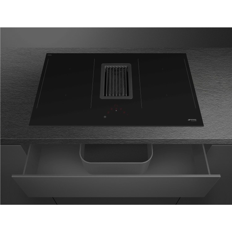 Smeg 83cm 4 Zone Venting Induction Hob with MultiZone