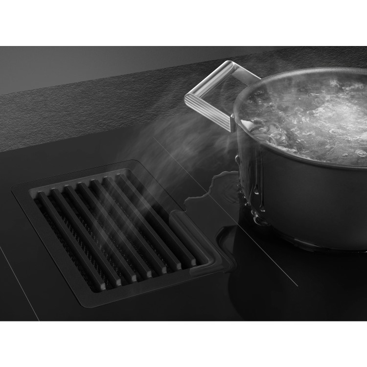 Smeg 83cm 4 Zone Venting Induction Hob with MultiZone