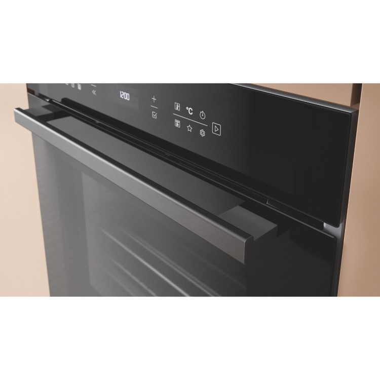 Hotpoint Class 6 Electric Fan Assisted Single Oven with Air Fry and GentleSteam Cooking - Black