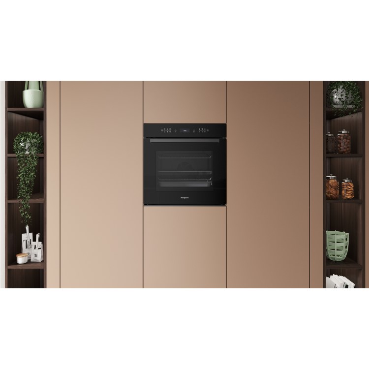 Hotpoint Class 6 HOI68PT1SBUK Electric Multifunction Single Oven with Air Fry