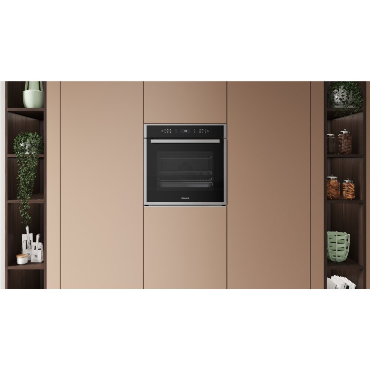 Hotpoint Class 6 HOI6A8PT1SXUK Electric Fan Assisted Single Oven with Air Fry