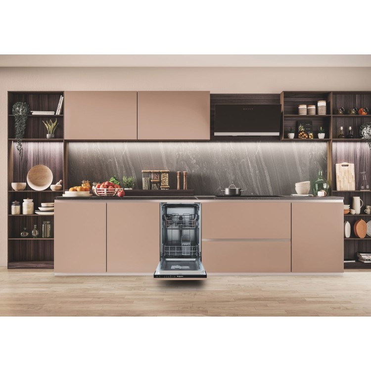 Hotpoint Integrated Slimline Dishwasher - Eco Black Control Panel