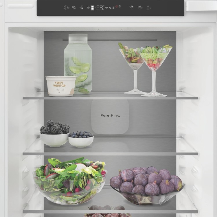 Hotpoint 270 Litre 70/30 Integrated Fridge Freezer
