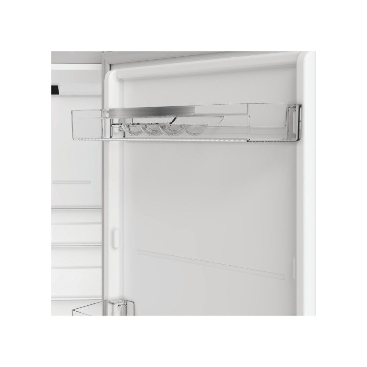 Hotpoint 316 Litre 60/40 Freestanding Fridge Freezer - Inox