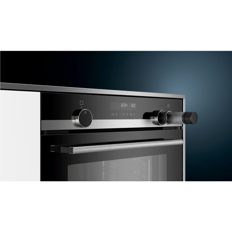 Refurbished Siemens iQ500 HR538ABS1 60cm Single Built In Electric Oven Stainless Steel