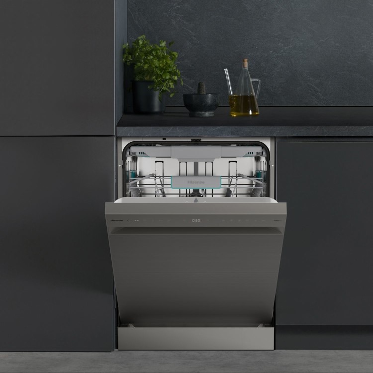 Hisense Freestanding Dishwasher - WiFi-enabled A-Rated Silver