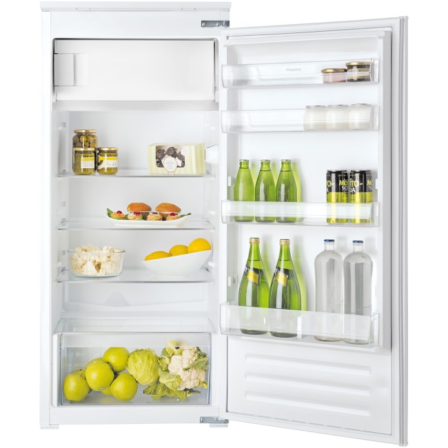 Hotpoint In-column Integrated Fridge With Four Star Icebox