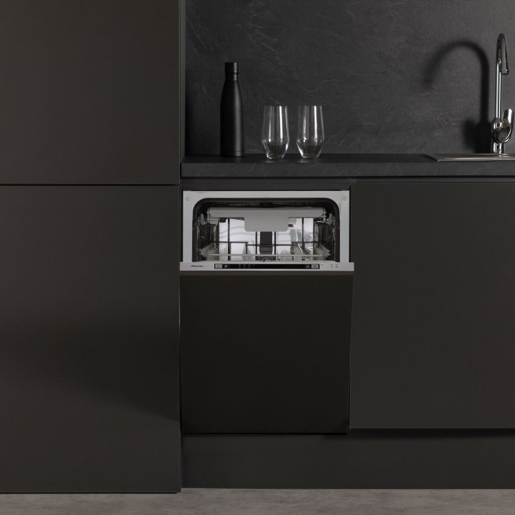 Hisense Integrated Slimline Dishwasher - Auto Dry C-Rated Silver control panel