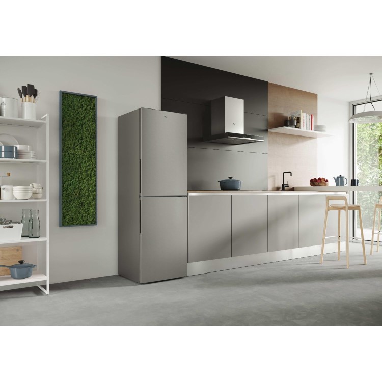Hoover H-FRIDGE 300 252 Litre Freestanding Fridge Freezer - Stainless Steel