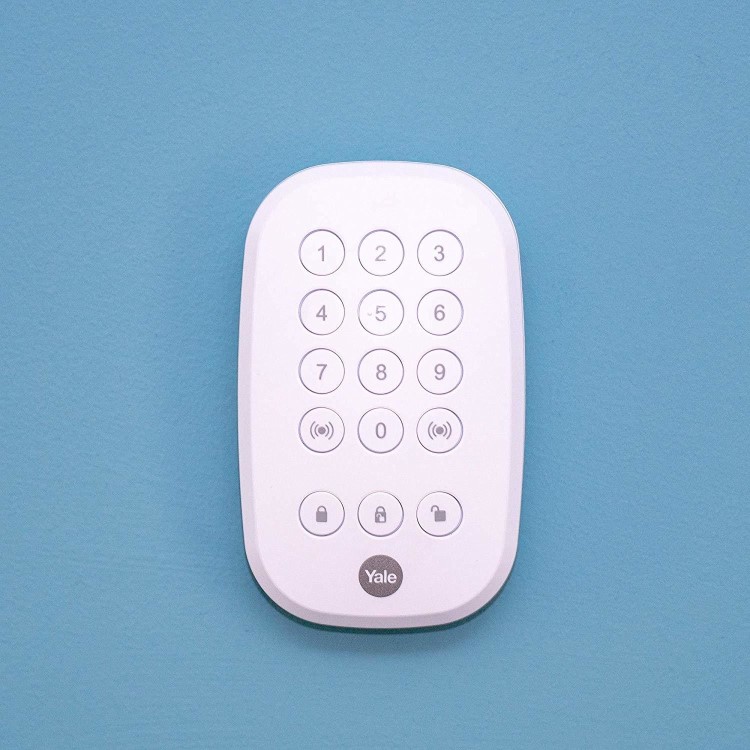 Yale Sync Smart Home Alarm 6 Piece Family Kit - works with Google Assistant and Alexa