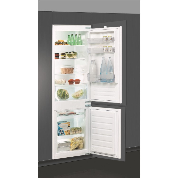 Refurbished Indesit IB7030A1DUK1 Integrated 273 Litre 70/30 Fridge Freezer White