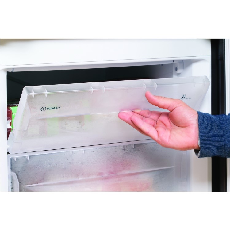 INDESIT IBD5515B 206 Litre Freestanding Fridge Freezer 60/40 Split  55cm Wide - Black
