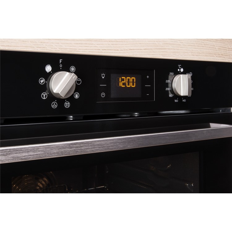Refurbished Indesit Aria IFW6340BLUK 60cm Single Built In Electric Oven Black