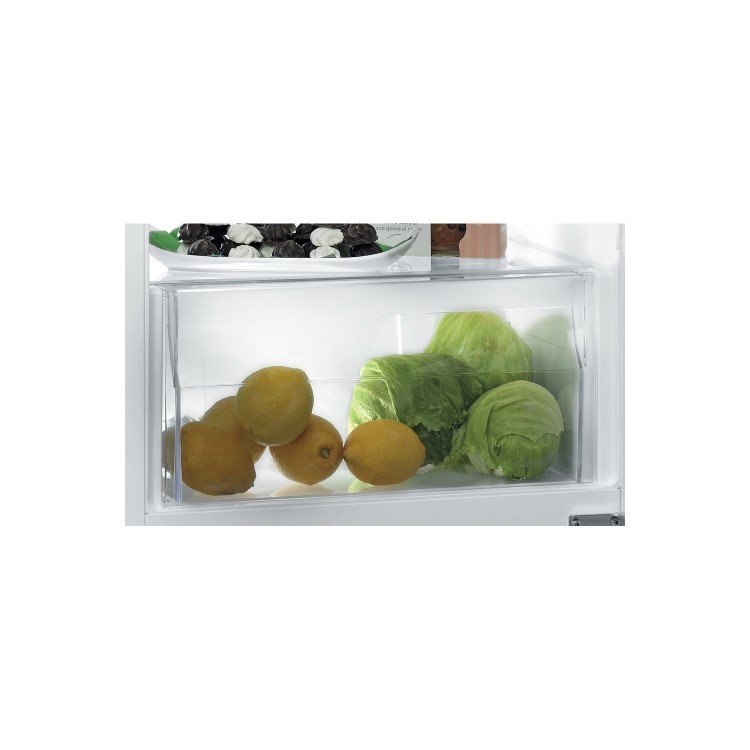 Refurbished Indesit INS9011 Integrated 136 Litres In-column Fridge