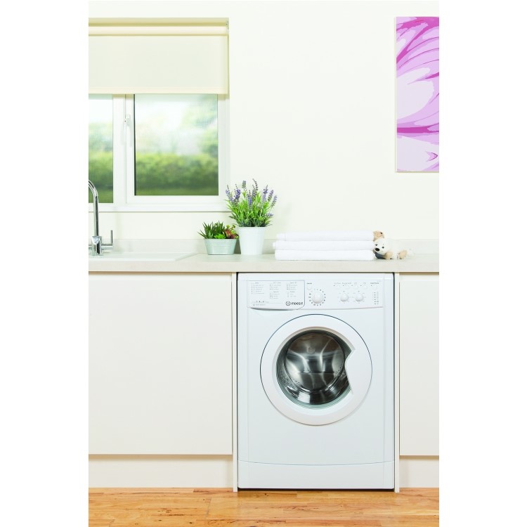 Indesit IWC91482ECO 9kg 1400rpm Freestanding Washing Machine - White