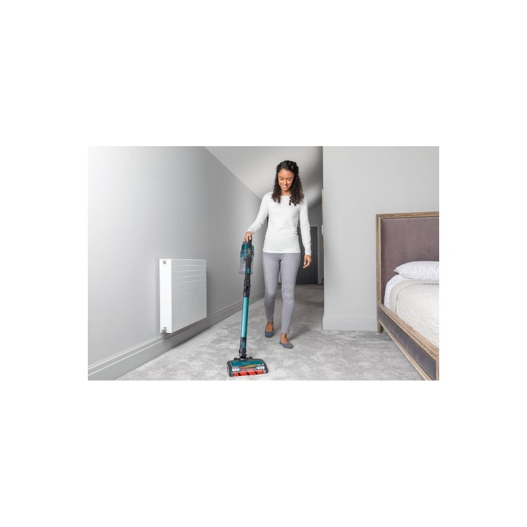 Refurbished Shark IZ201UKT Anti Hair Wrap Cordless Stick/Handheld Vacuum Cleaner with Flexology and TruePet
